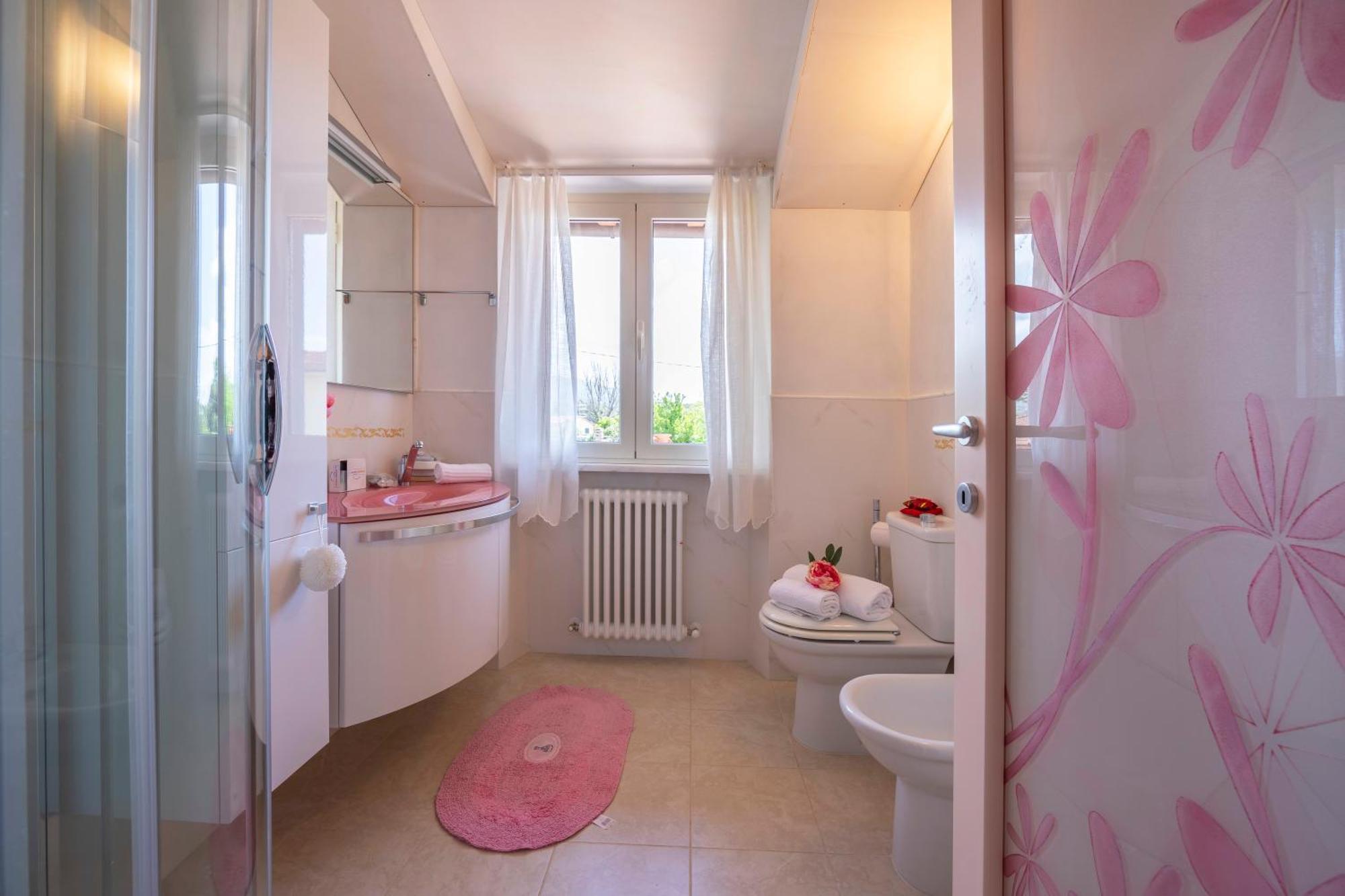 Villa Clara Few Km From The Sea - Happy Rentals 彼得拉桑塔 外观 照片