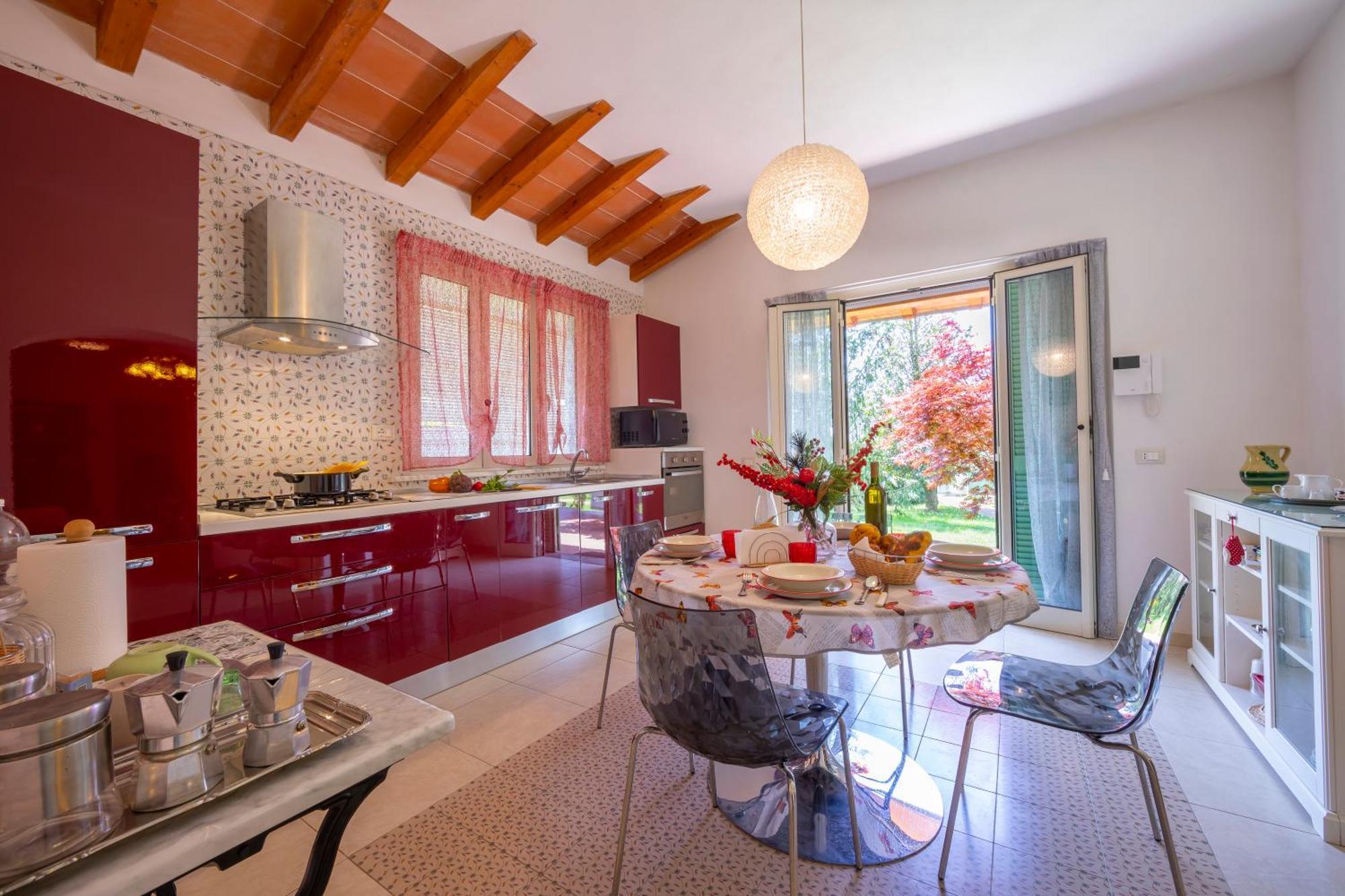 Villa Clara Few Km From The Sea - Happy Rentals 彼得拉桑塔 外观 照片